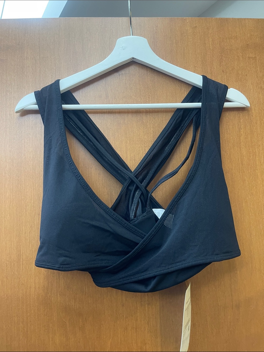 Fabletics Black Strappy Cross-Back Sports Bra